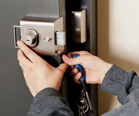 Seattle Lock Master Seattle, WA 206-801-9761 - 3a-Emergency-Locks-Locksmith